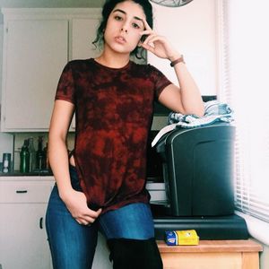 Meet your Posher, Claudia